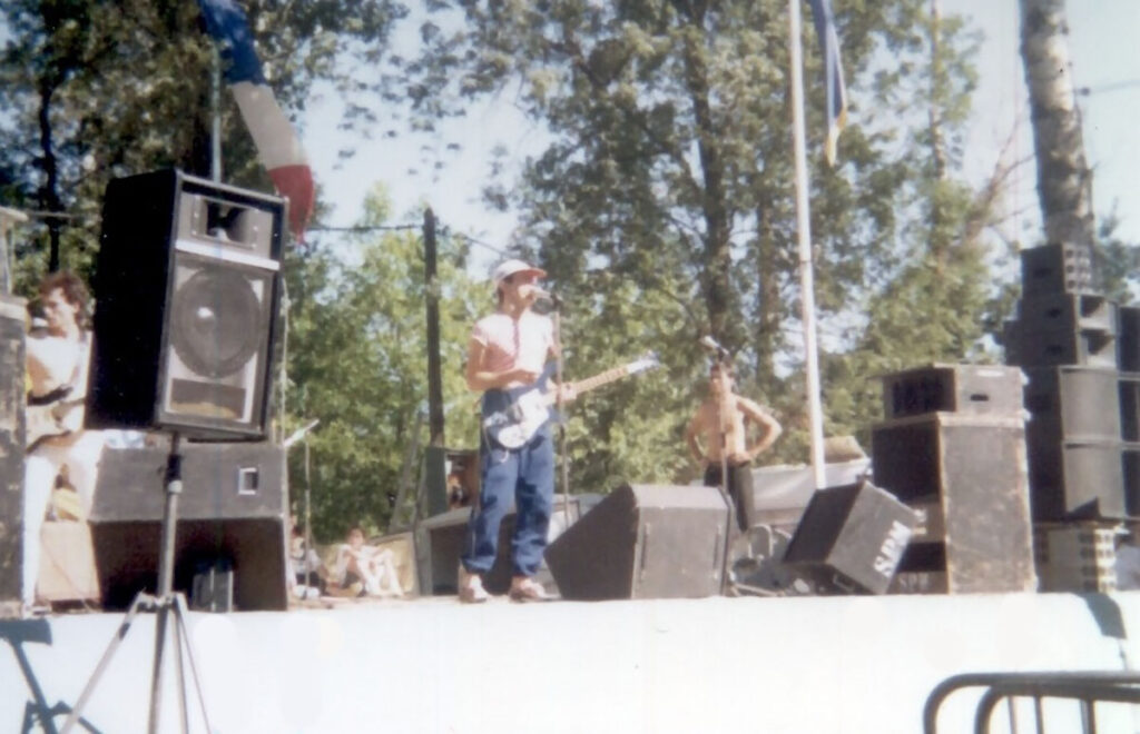 1979.06.30-04-STARSHOOTER-30-juin-1979-LEZAN-Gard-1024x660 Rock’n’Roller, Starshooter (30/06/79)