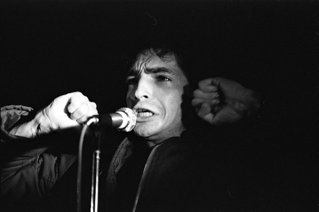 1980.02.22-Marquis-de-Sade-Bruno-Boussard-Bruno-BoussardPH18-1024x681 Marquis De Sade (22/02/80)