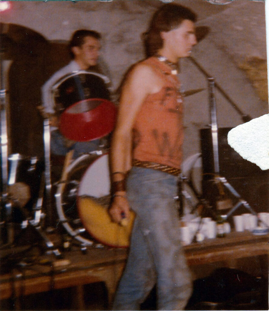 1980.08.16-Suzanne-et-les-Handicapes-Laurent-JacquelinPH03-888x1024 Suzanne et les Handicapés, P.P. Nôvo (16/08/80)