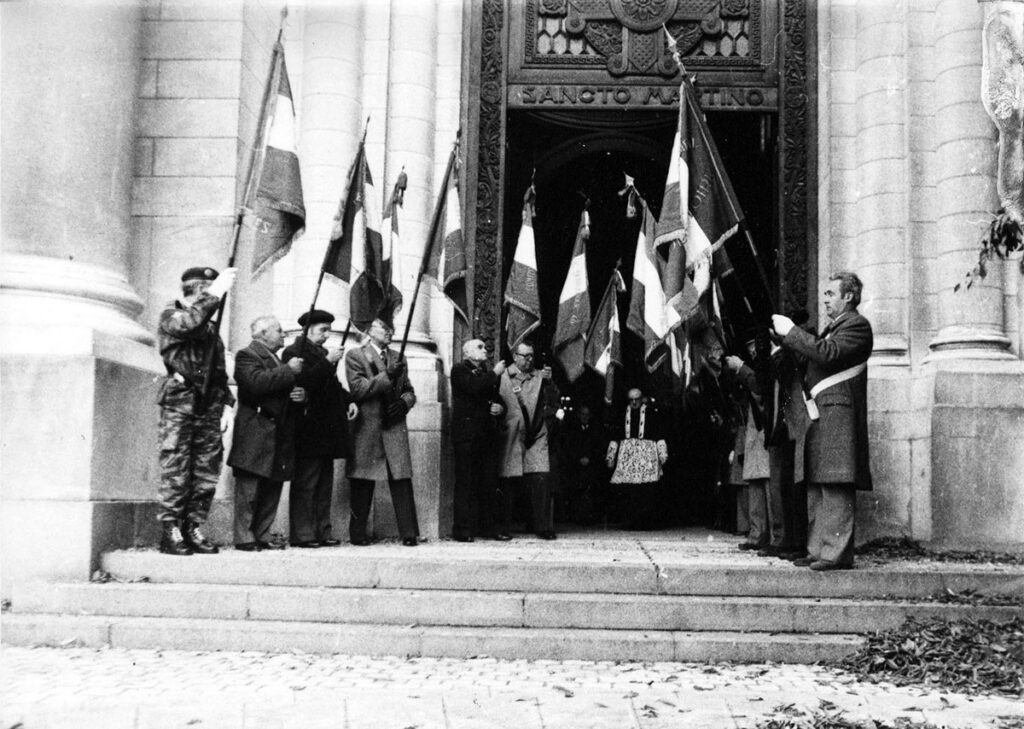 1980.11.11-FRAD037_4PHr-1024x729 Manifestation du 11 novembre (11/11/80)