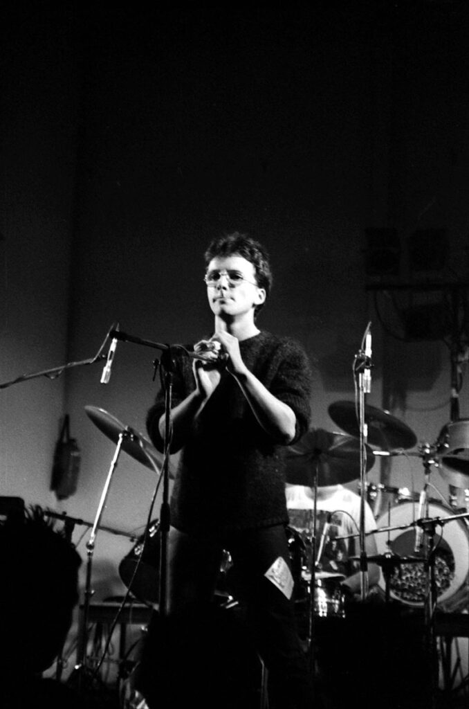 Infrarouge-1982.12.16-02-678x1024 Infrarouge, La Souris Déglinguée (16/12/82)