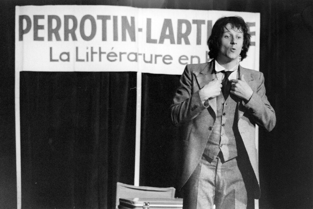 1983.06.10-Chainon-Manquant-Photo01-Gisele181-1024x686 "Dehors - Dedans" (16/06/83)