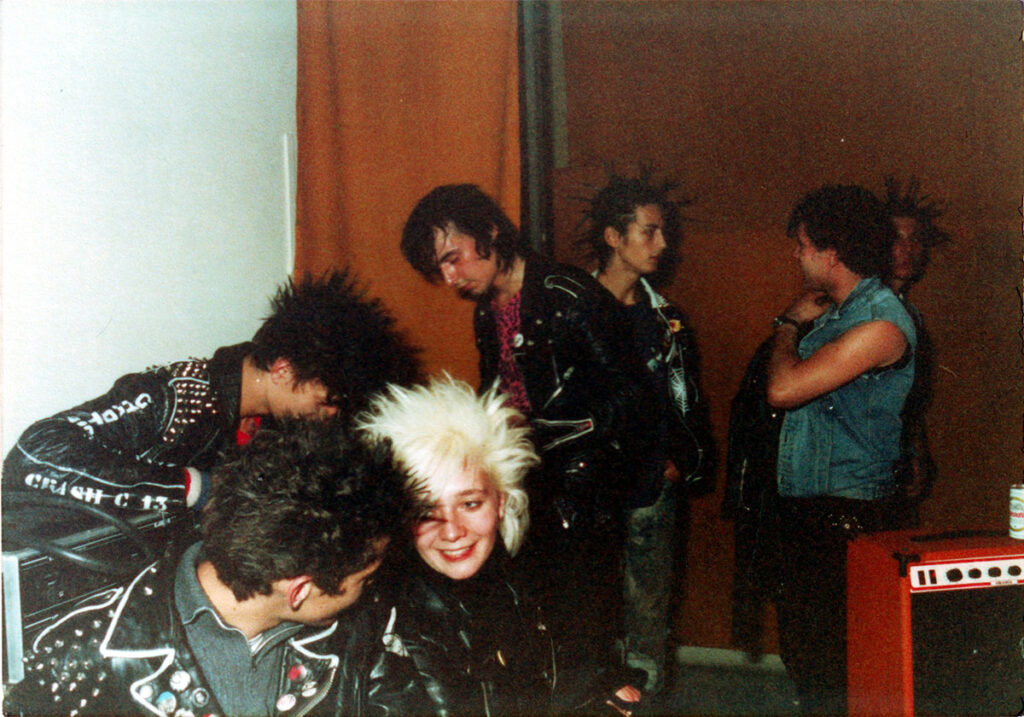 1983.09.19-07-Denis-1024x717 "Punky Horreur Show" (17/09/83)