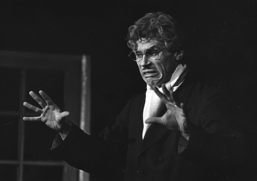 1984.02.23-Photo02-51-Z-2-Hache-1024x721 Jean Hache "Le concerto déconcertant d’Herbert Schnapp" (23 au 25/02/84)