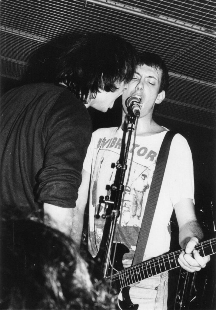 Reich-Orgasm-Live-ZigZag-005-713x1024 Reich Orgasm, Barracudas (28/03/84)