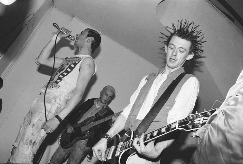 Trotskids-1984.03.09-3.25A-1024x691 "Chaos festival" (09/03/84)