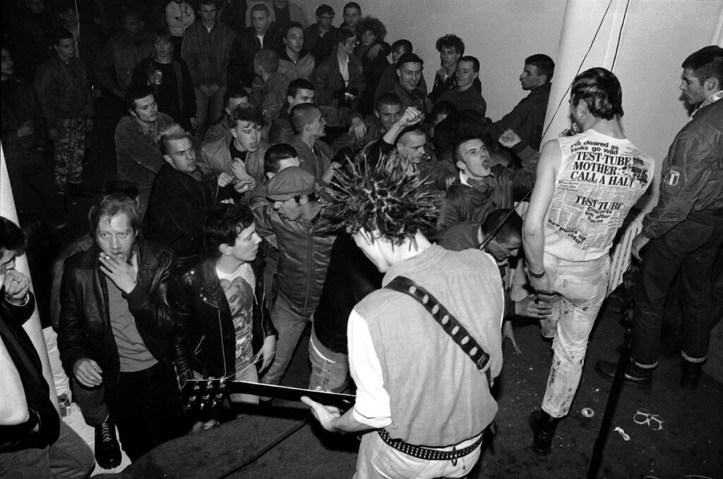 Trotskids-1984.03.09-3.29A-1024x679 "Chaos festival" (09/03/84)