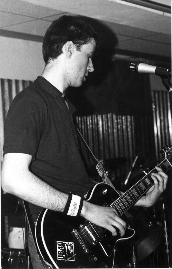 Arno_live-657x1024 R.A.S, L'Infanterie Sauvage (??/04/84)