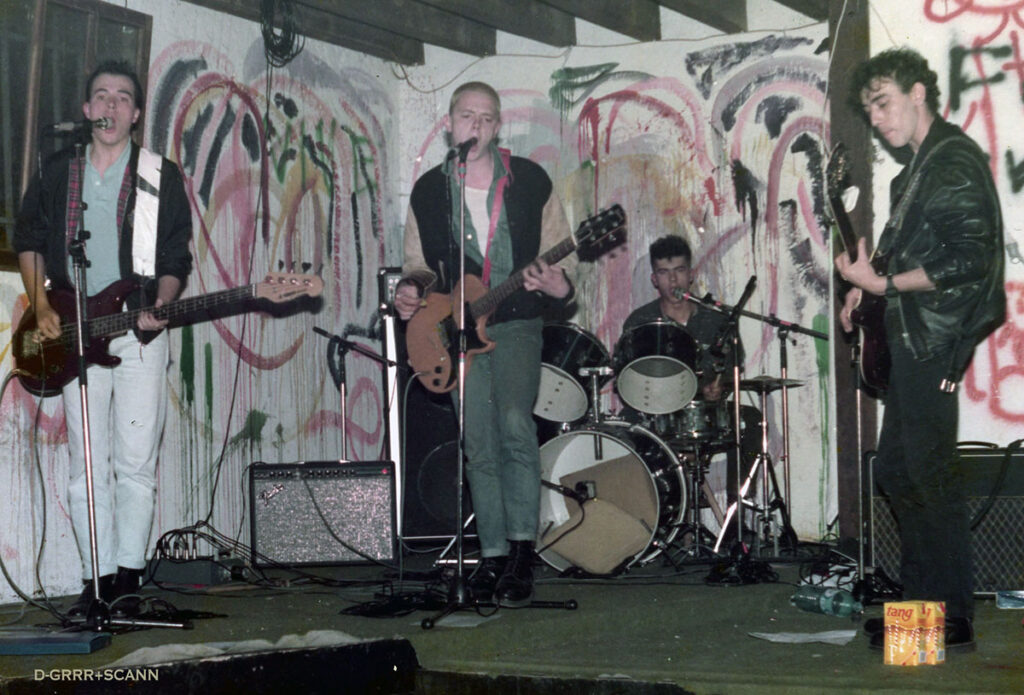 1984.12.10-Raff-PH01-1024x695 Raff, D.E.M. (12/10/84)