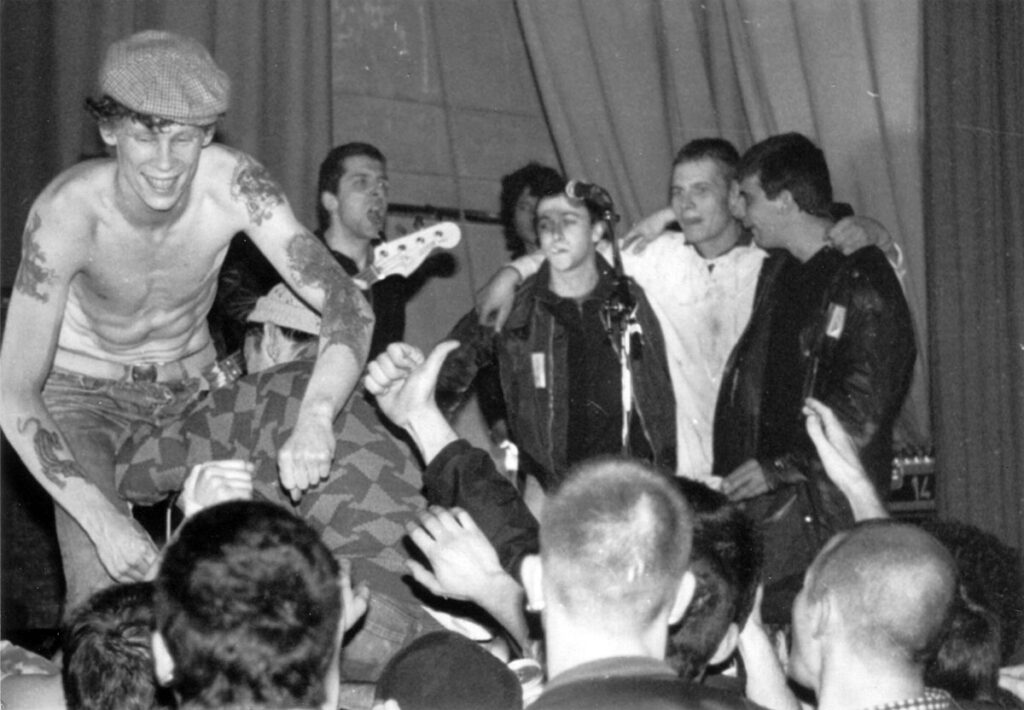camera-silens-concert-16-11-84.001-1024x710 Camera Silens, Collabos (16/11/84)