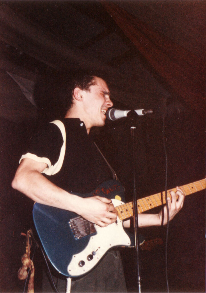 Hot-pants-Live-1985.02.01-01-721x1024 Les Thugs, Hot Pants, Snapping Boys (01/02/85)