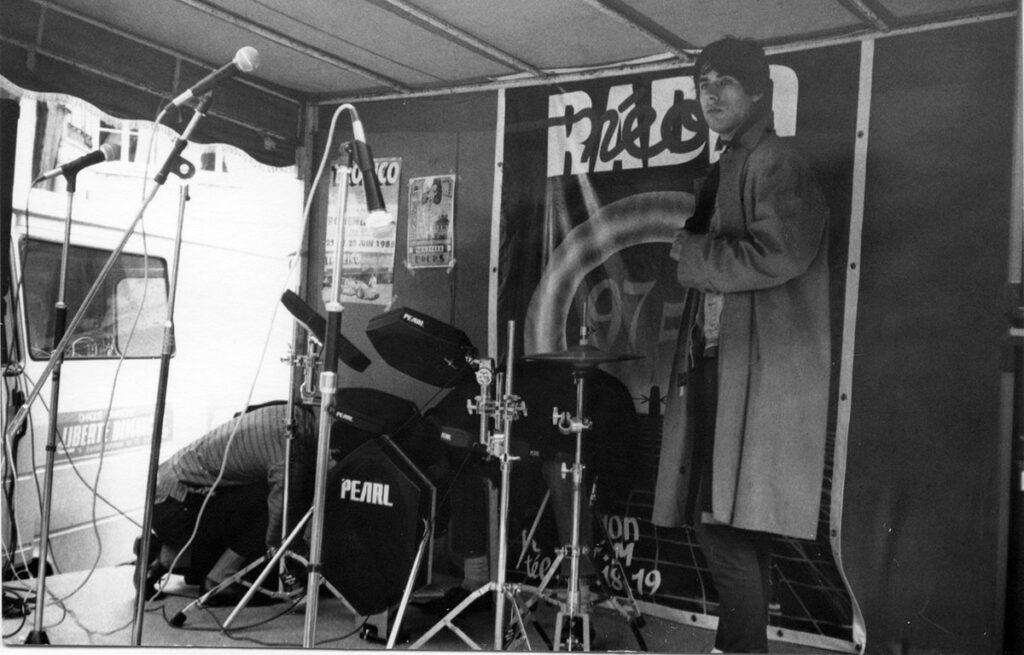 1985-06-21-Tweed-TweedPH053-1024x655 "Avant-scène" Tweed, Les Revenants, Pacific (21/06/85)