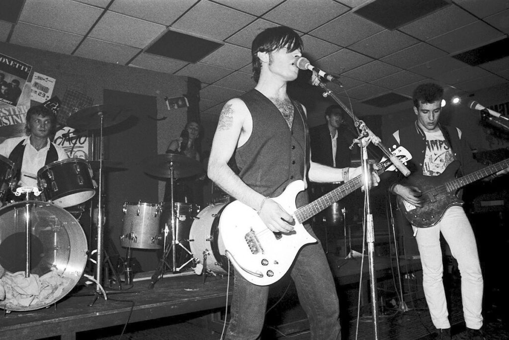1985.10.11-Luxor-KickChristian-DeleclusePH3-1024x684 Kick (11/10/85)