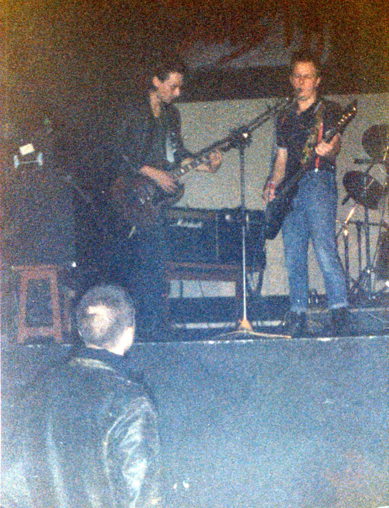 1985.10.18-Komintern-Sect-PH-05-784x1024 Komintern Sect, Parabellum (annulé), Evil Skins (18/10/85)