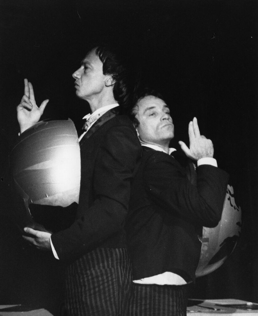 1985.12.05-Photo02-51-Z-3-Riou-837x1024 Yves Riou et Philippe Pouchain "Manitou" (05 au 07/12/85)