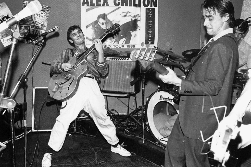 1986.11.21-Hot-Pants-au-Bob-Pub-1024x683 Hot Pants (21/11/86)