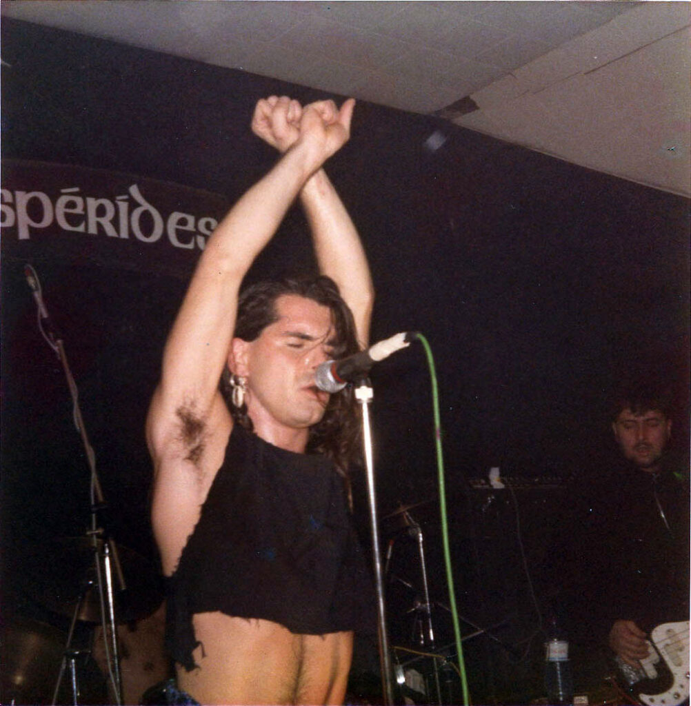 1986.12.13-Litfiba-Photo01-Dominique-B008-1002x1024 Litfiba (13/12/86)