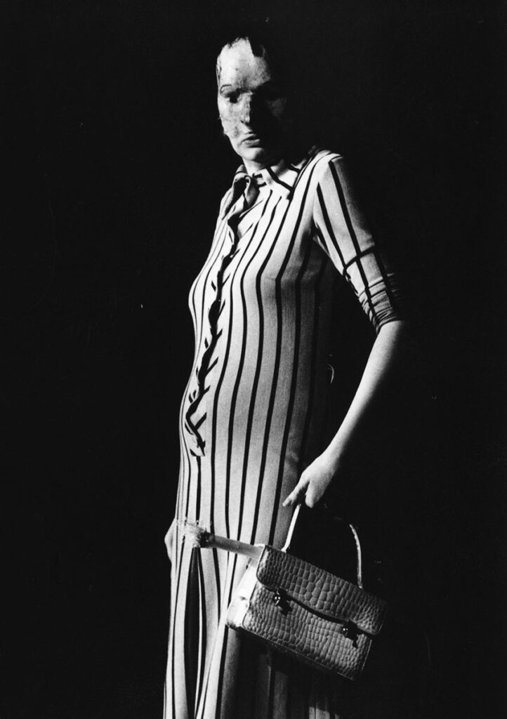 1986.12.18-Photo04-gisele-Yolande-Moreau-722x1024 Yolande Moreau (18 au 20/12/86)