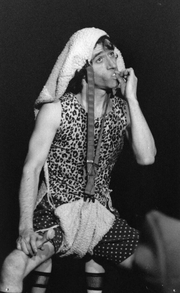 1986.12.26-Photo01-gisele-Estrem-630x1024 Gérard Estrem (26 et 27/12/86)
