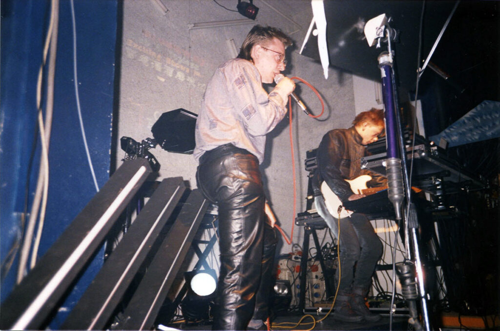1987.11.10-Trisomie-21-04Dominique-B-1024x677 Trisomie 21 (10/11/87)