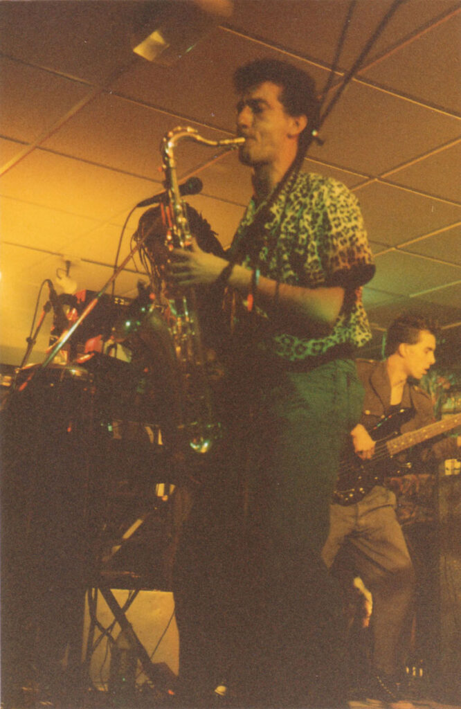 Babylon-fighters-Live-1987.11.20-15-666x1024 Babylon Fighters, Shériff (20/11/87)
