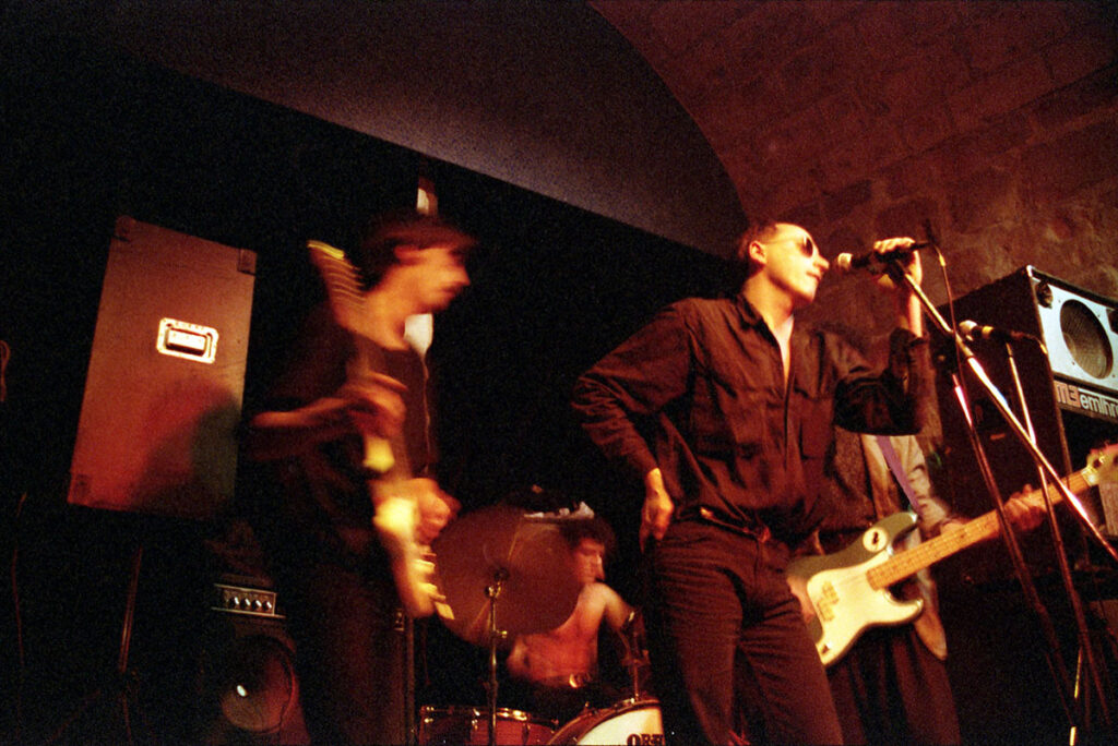 1988-01-Unknown-Pleasures-PascalitoDIA08-1024x684 Unknown Pleasure (16/01/88)