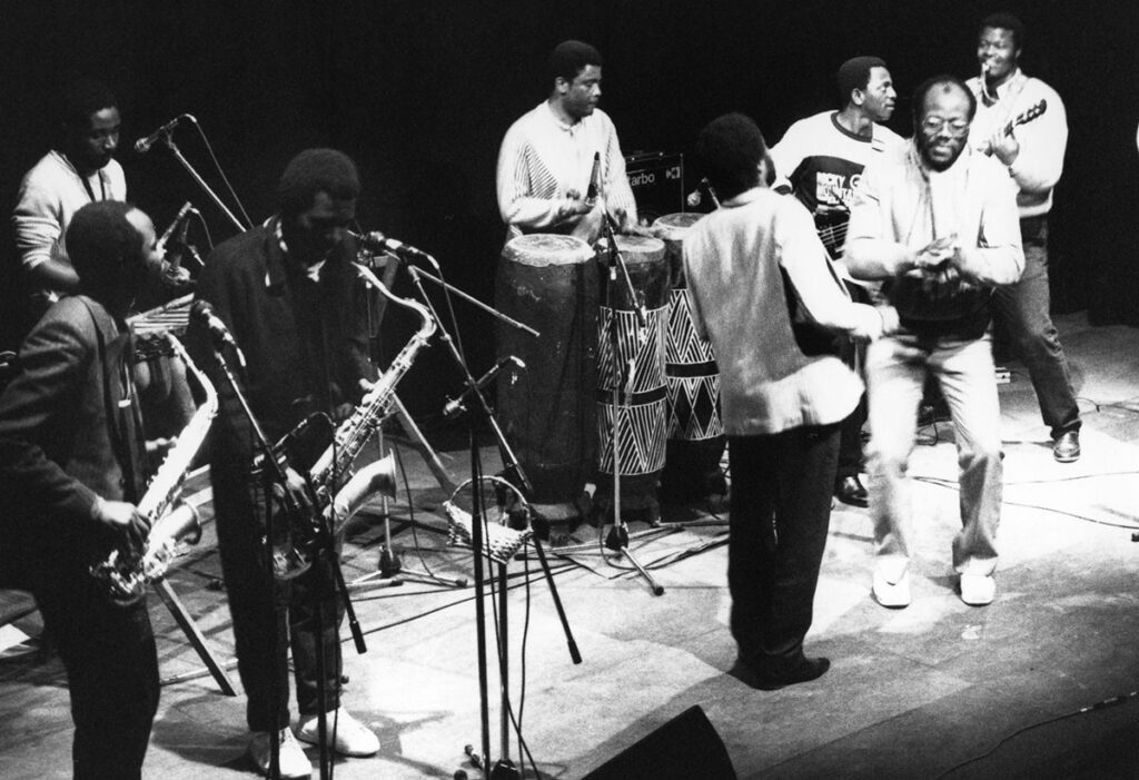 1988.01.22-Photo01-51-Z-4-1024x701 Orchestre Malo (22 et 23/01/88)