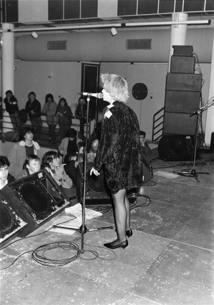 1988.01.22-Zero-de-Conduite-Pleiade-Christophoros-KalodikisPH127-717x1024 Family Rock, Zéro de Conduite (22/01/88)