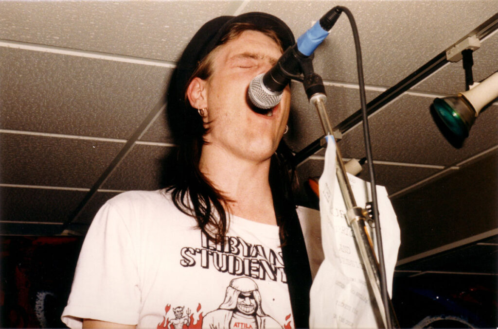 1988.03.12-Emergency-RipostPH01-1024x677 Emergency, Attila the Stockbroker, Neurotics (12/03/88)