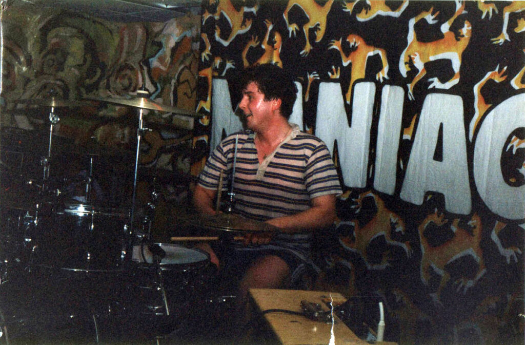 Maniacs-Live-1989.01.19-06-1024x672 Hoochie Coochie men, Maniacs (19/01/89)