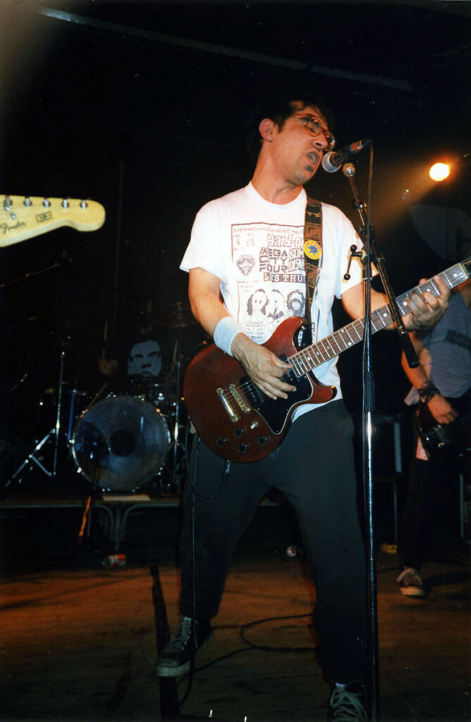 1989.12.02-Thugs-Photo01-Dominique-B083-669x1024 Haddock Gibbons, les Thugs (02/12/89)