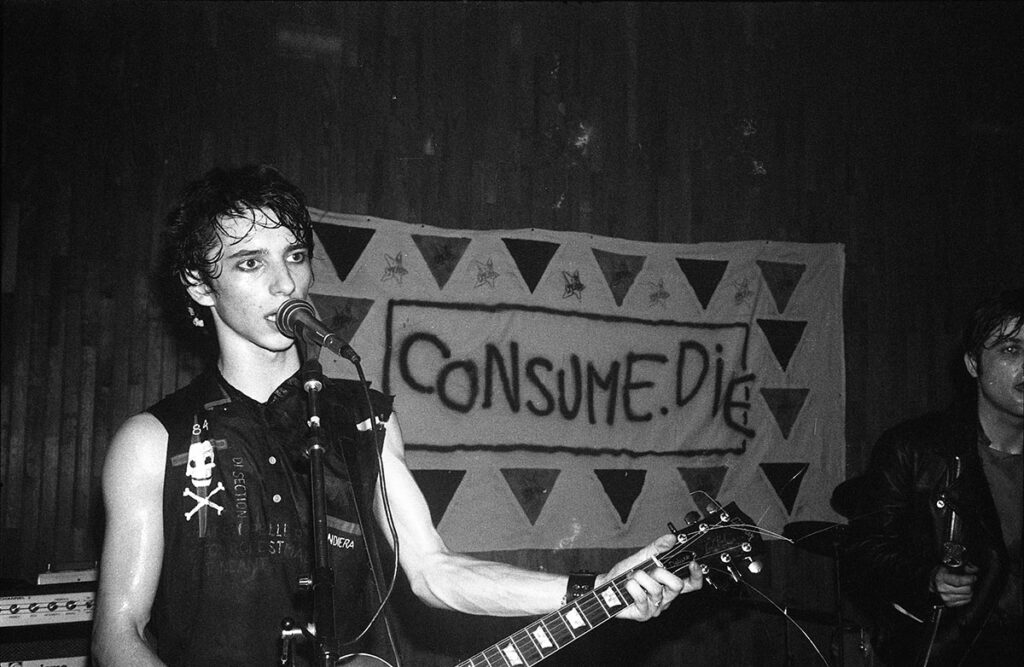 1982.05.29-Brigades-Insane-Lydie-Barbarian-GoubardPH37A-1024x667 The Brigades (05/06/82)