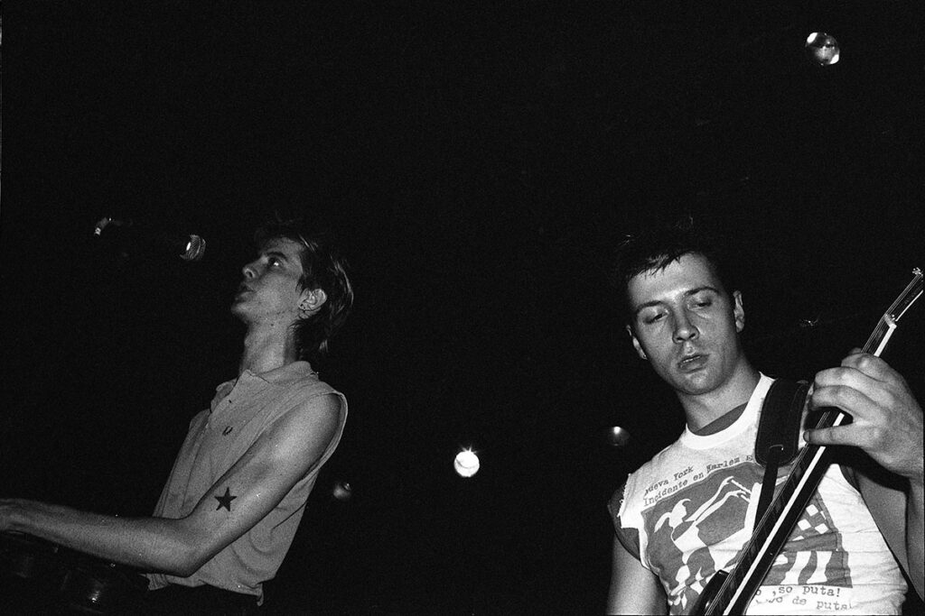 1982.09-Brigades-Orchestre-Lydie-Barbarian-GoubardPH27-1024x683 Orchestre Rouge (??/??/82)
