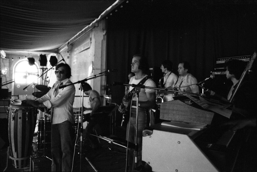 Festival-de-Mer-Embareck-EmbareckNEGATIF432c-1024x684 Tremplin à Mer (circa 1977)