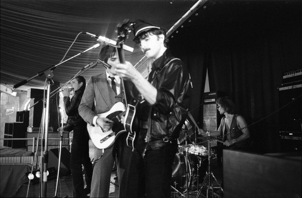 Festival-de-Mer-Embareck-EmbareckNEGATIF436c-1024x673 Tremplin à Mer (circa 1977)