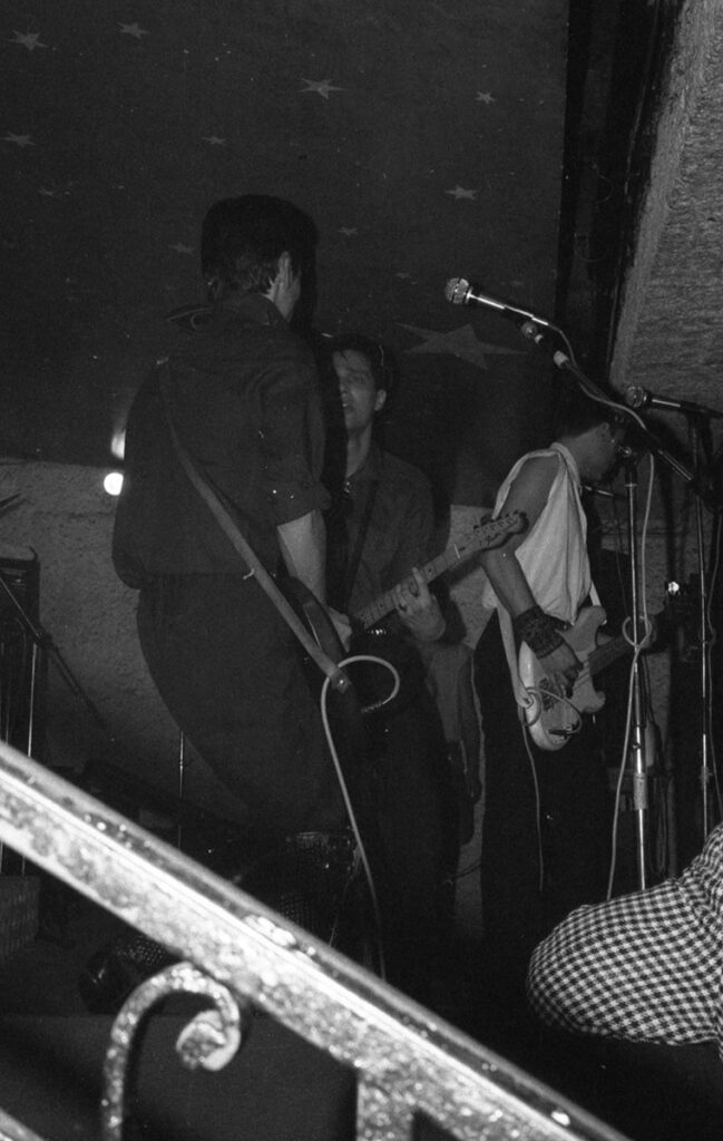 img20250413_22370065-649x1024 Corazon Rebelde (?/05/82)