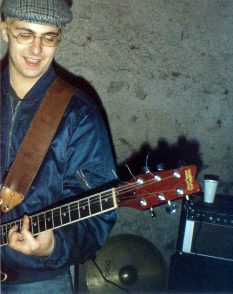 1986-Komintern-sect-Cave-PH01-812x1024 Komintern Sect (1986)