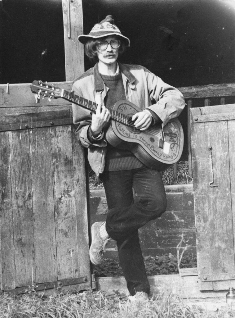 Jean-Francois-Groussin-FRAD037_121J85PHO03-758x1024 Jean-François Groussin